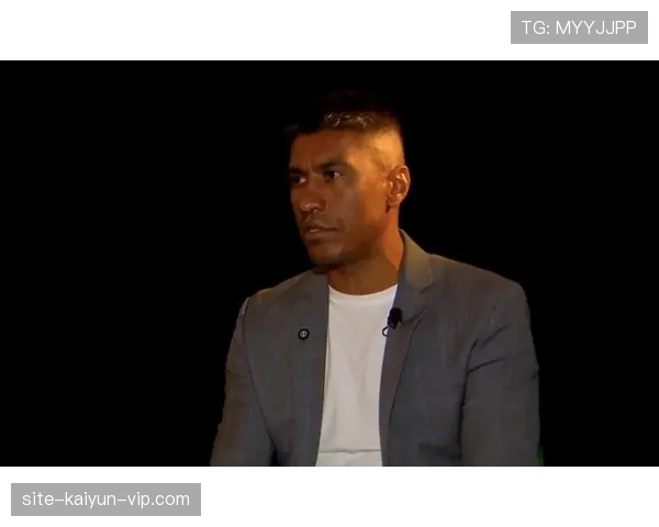 压制后防前插撕裂，保利尼奥本赛季中场跑位胜过上季